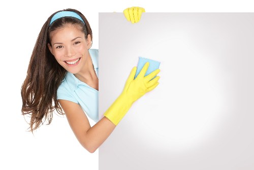 Detailed kitchen and bathroom cleaning before moving into a Putney property
